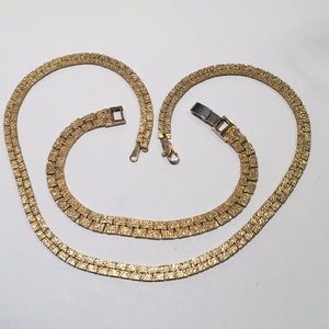 Vintage Gold reversible necklace and bracelet
